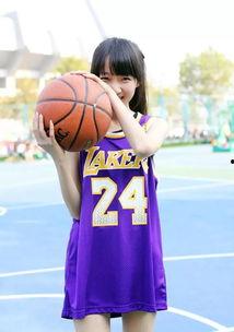 吃瓜爆料篮球女孩视频,揭秘网络爆红背后的故事